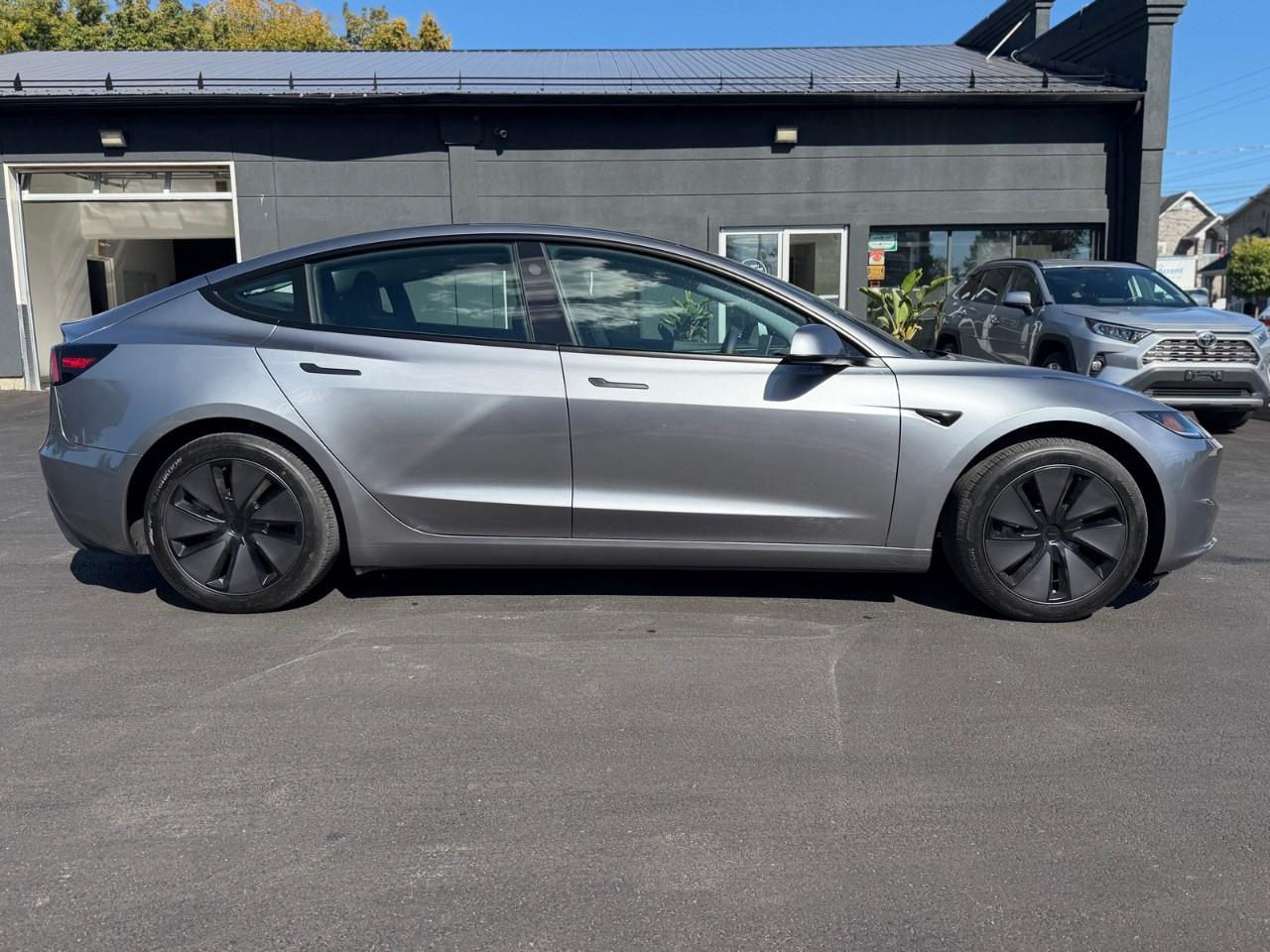 2025 Tesla Model 3 Premium AWD Photo