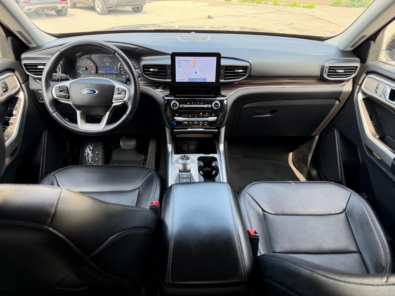 2021 Ford Explorer Limited 4WD Photo