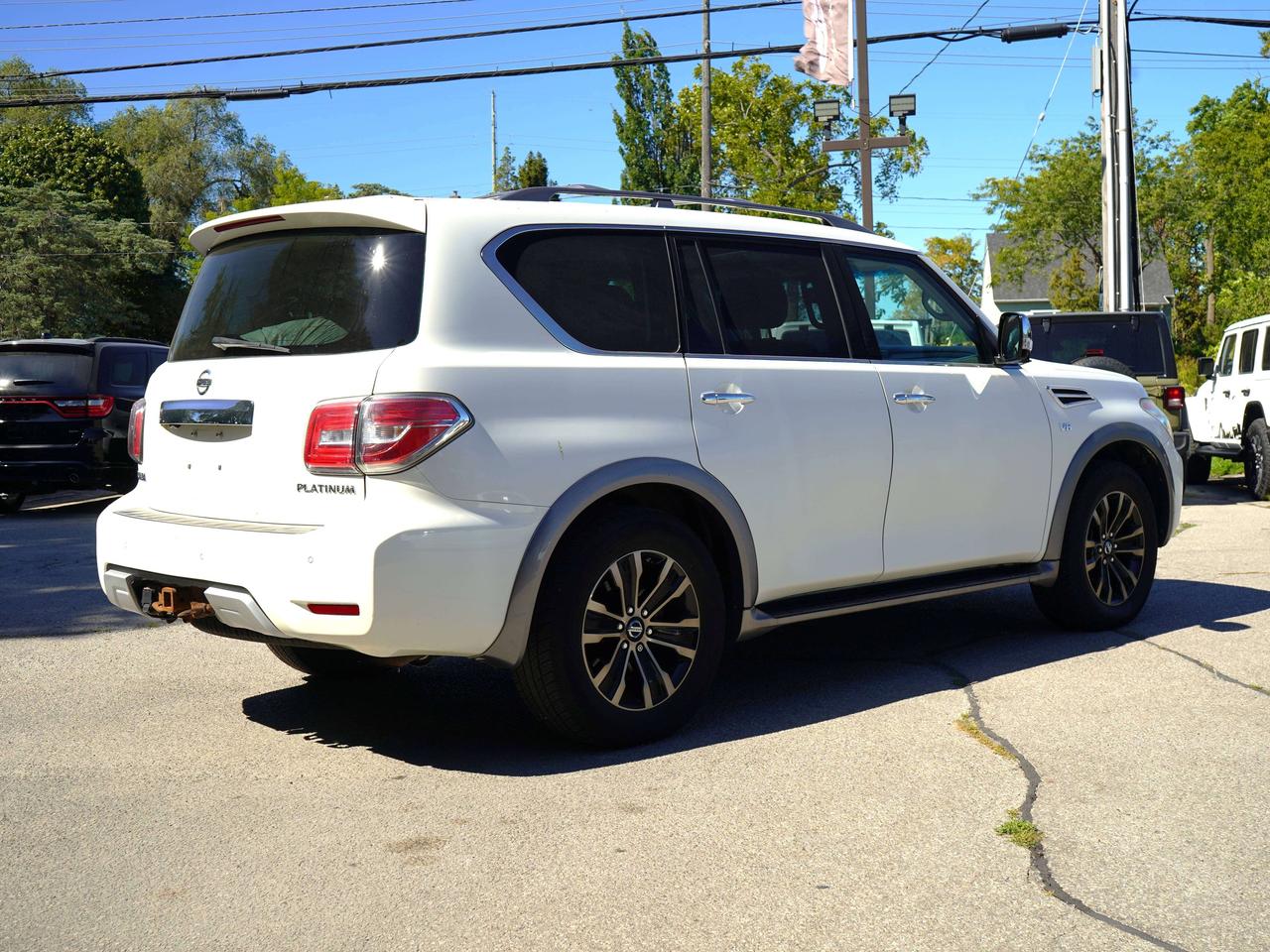 2017 Nissan Armada PLATINUM, 4X4, NAVI, HEATED SEATS Photo