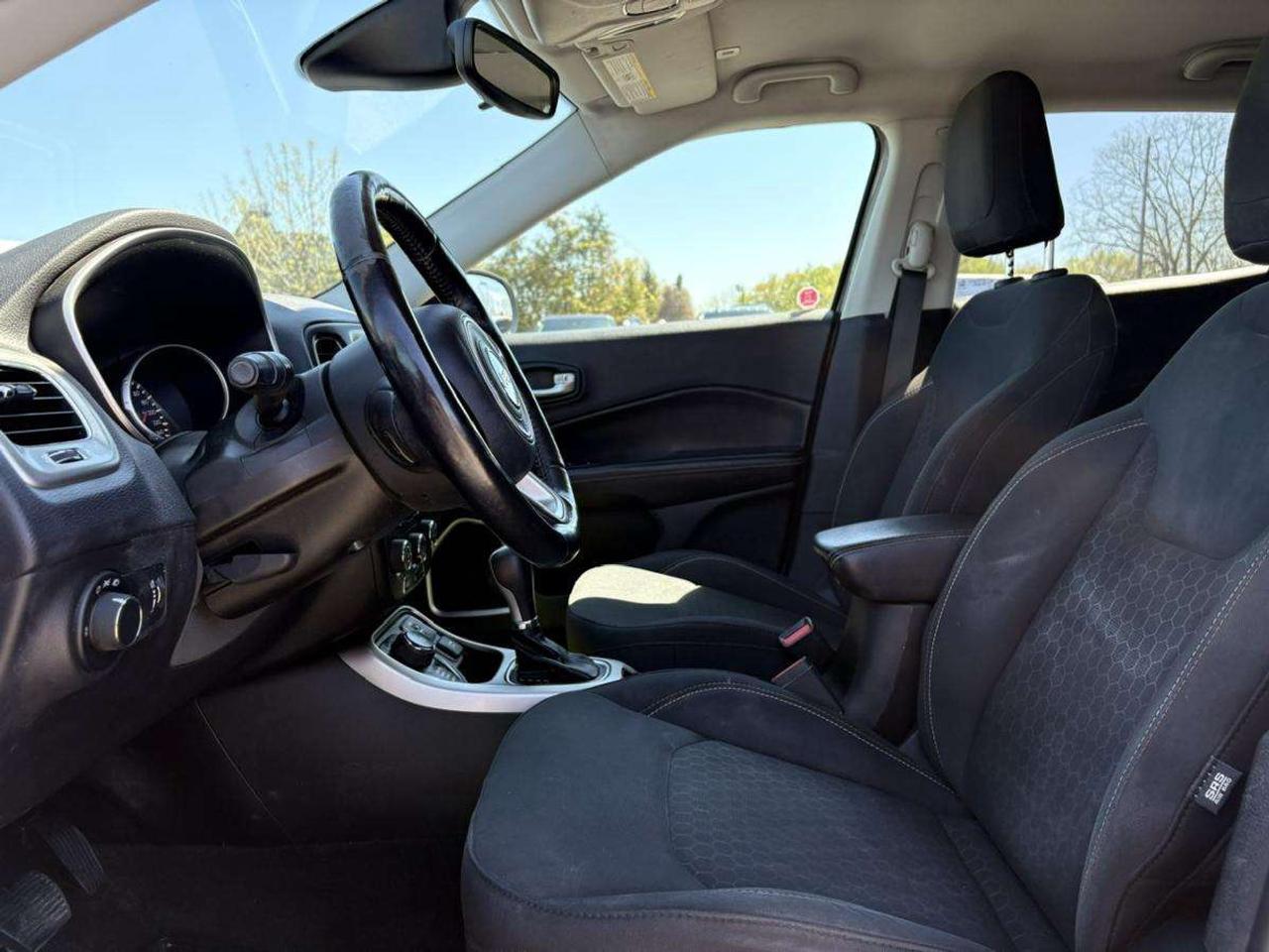 2018 Jeep Compass 4X4 SPORT Photo