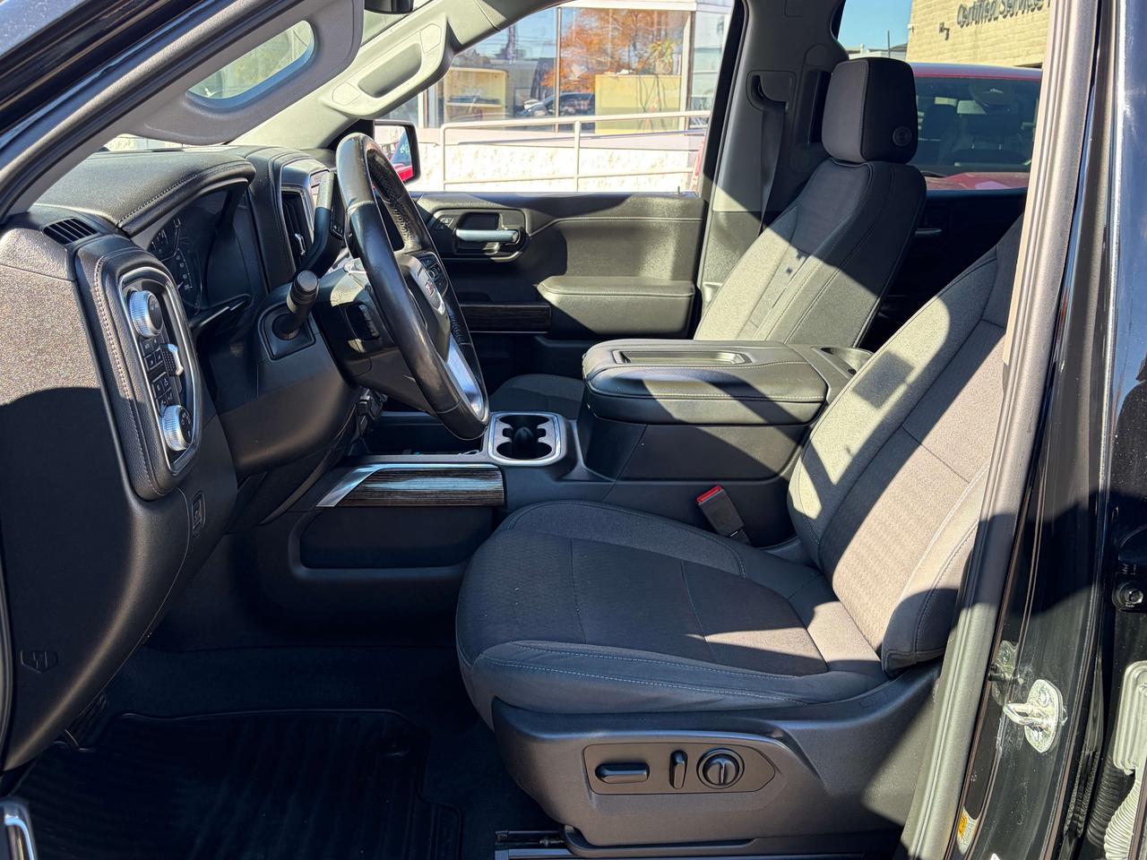 2020 GMC Sierra 1500 ELEVATION Photo