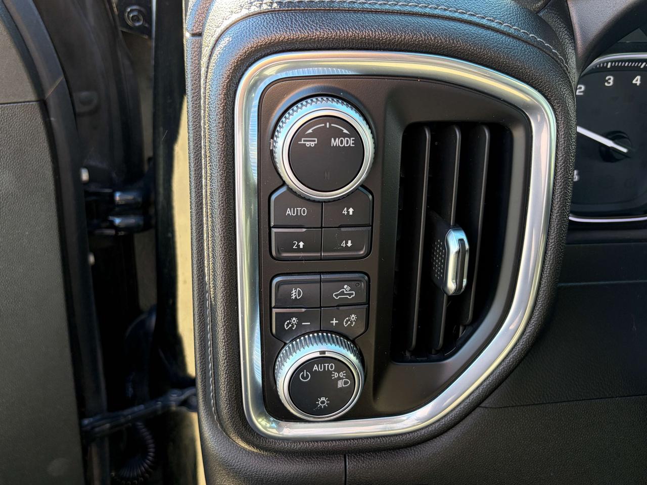 2020 GMC Sierra 1500 ELEVATION Photo