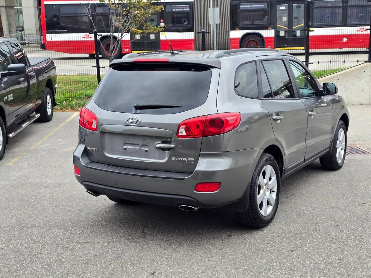 2009 Hyundai Santa Fe AWD 4dr 3.3L Auto LIMITED Photo