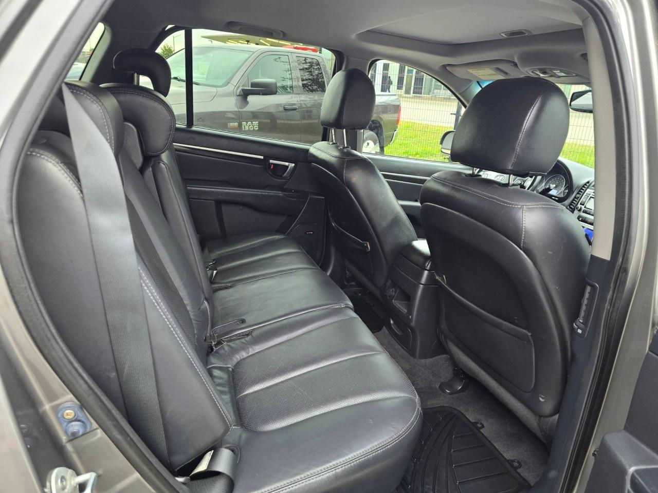 2009 Hyundai Santa Fe AWD 4dr 3.3L Auto LIMITED Photo