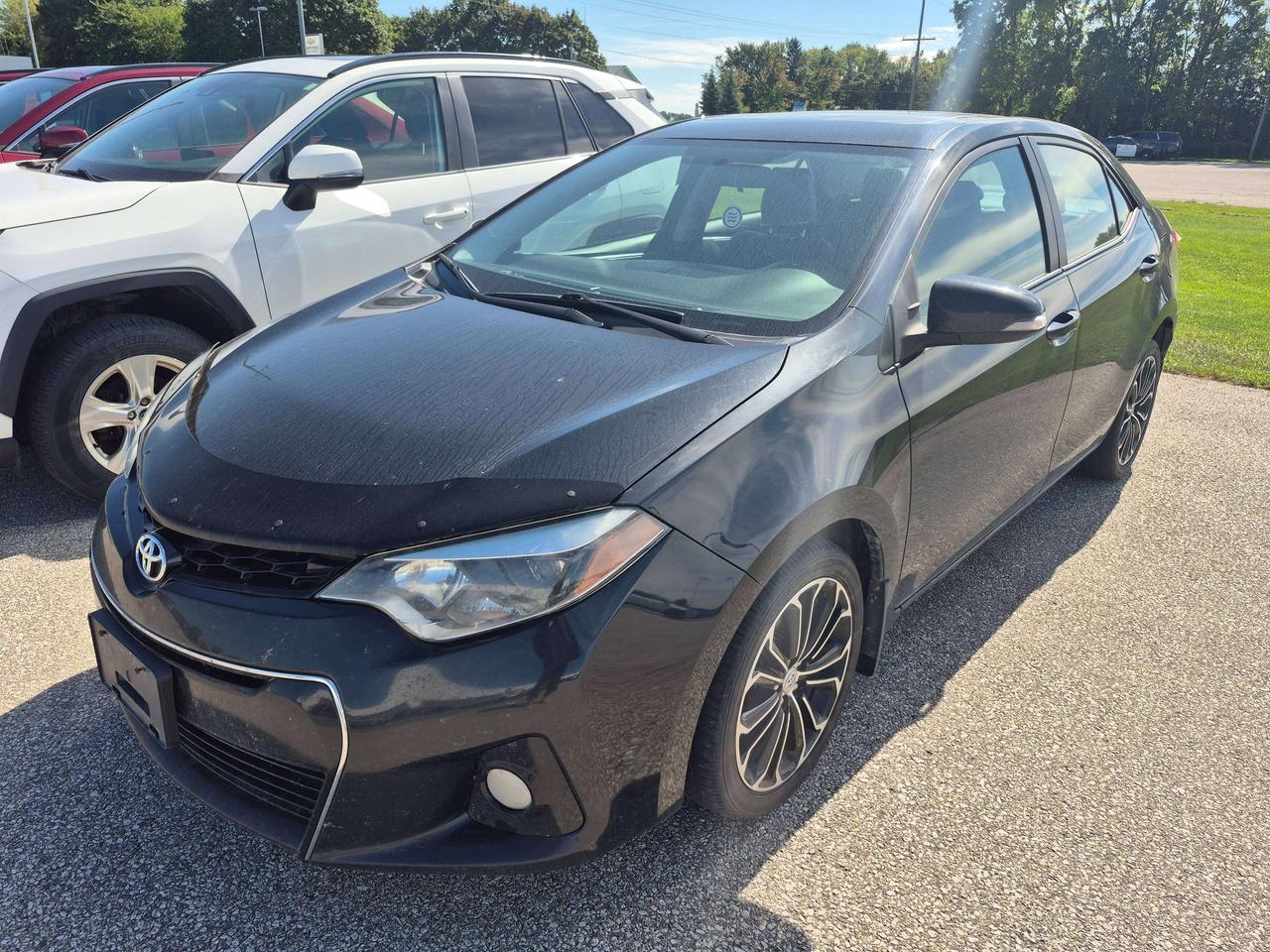 2016 Toyota Corolla SE Upgrade Manual (Pardon my appearance) Photo0