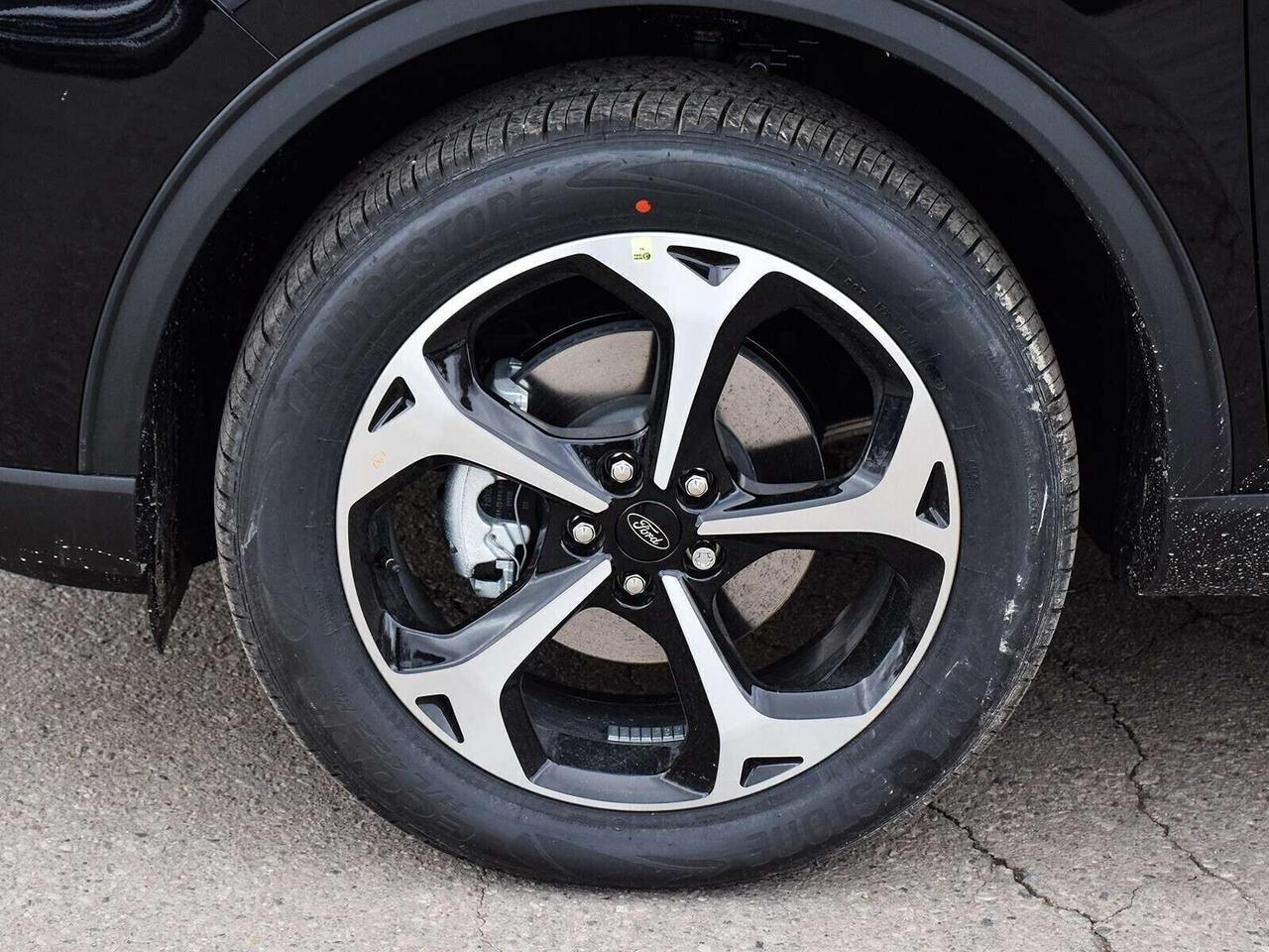 2025 Ford Escape ST-Line Select Photo