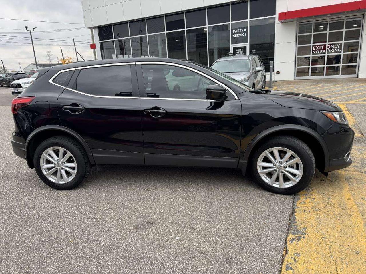 2017 Nissan Qashqai SV/ CARFAX CLEAN/ ONLY 52K/ MUST SEE Photo