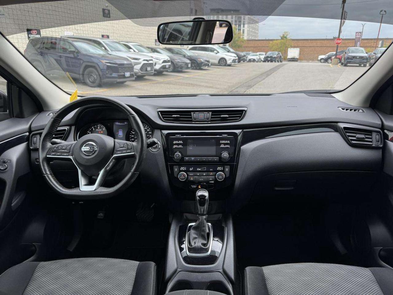 2017 Nissan Qashqai SV/ CARFAX CLEAN/ ONLY 52K/ MUST SEE Photo