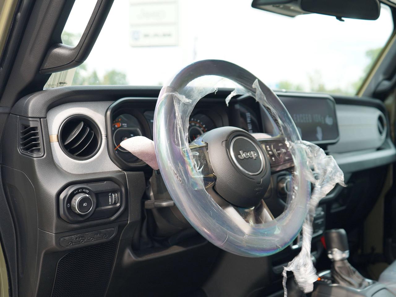 2025 Jeep Wrangler SPORT S, 4X4, NAVI Photo