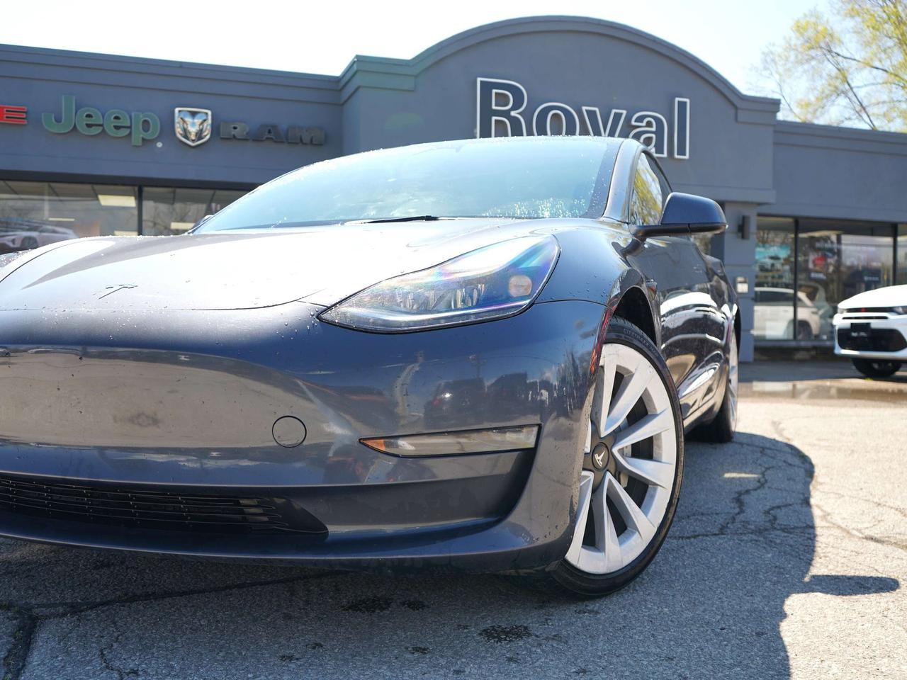 2023 Tesla Model 3 DUAL MOTOR,LONG RANGE,AWD Photo2