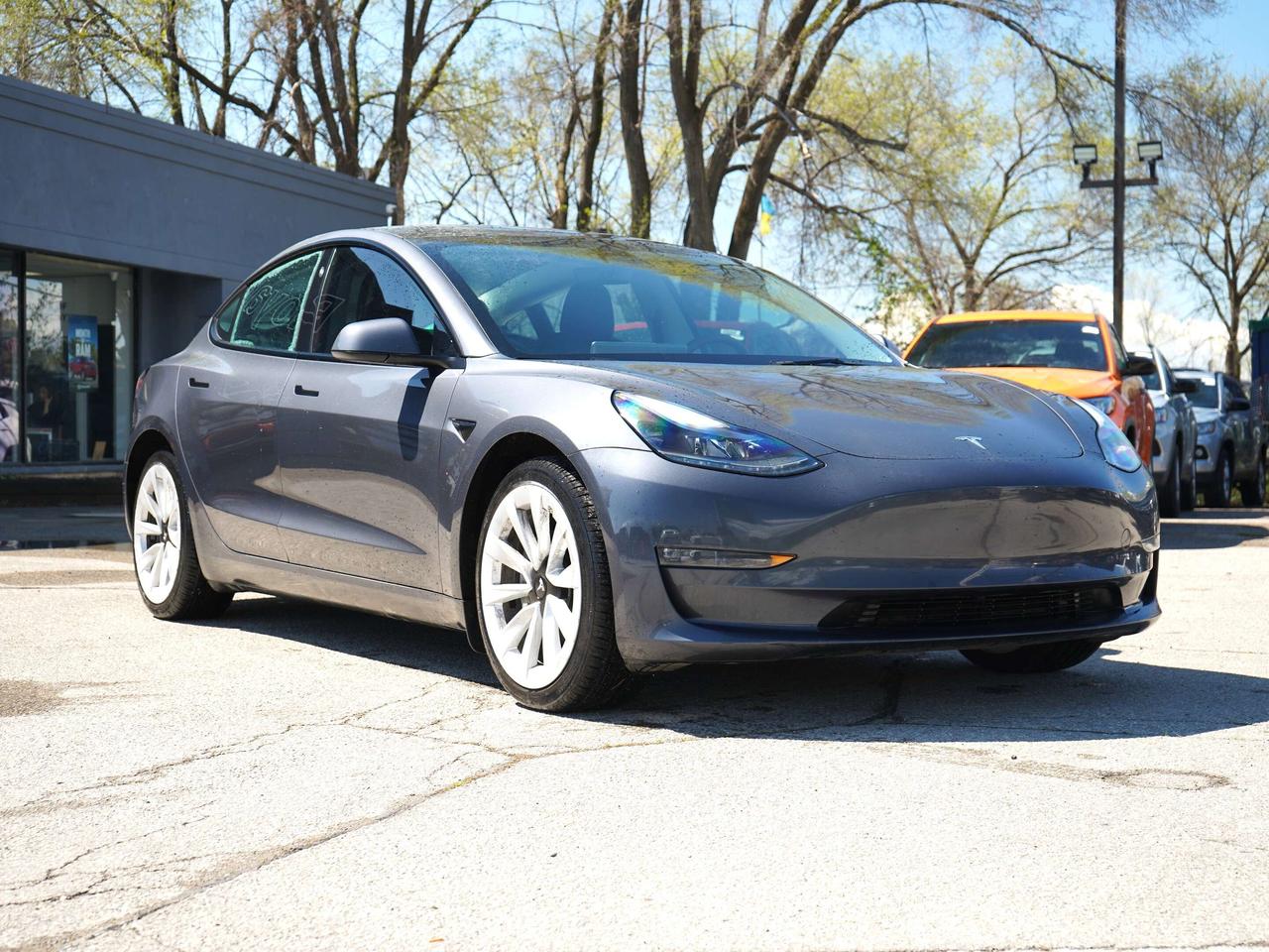 2023 Tesla Model 3 DUAL MOTOR,LONG RANGE,AWD Photo4