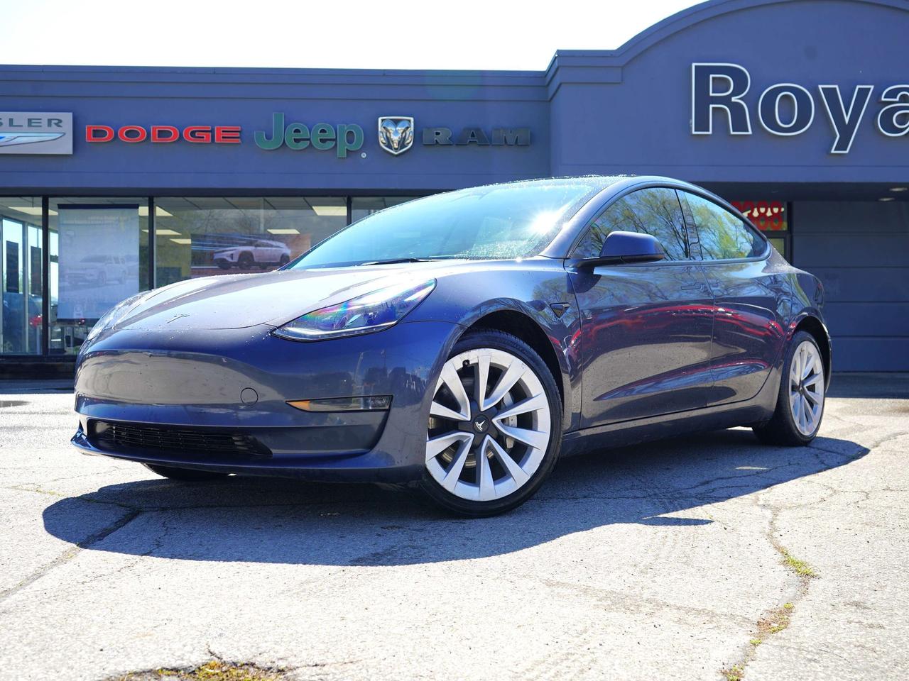 2023 Tesla Model 3 DUAL MOTOR,LONG RANGE,AWD Photo