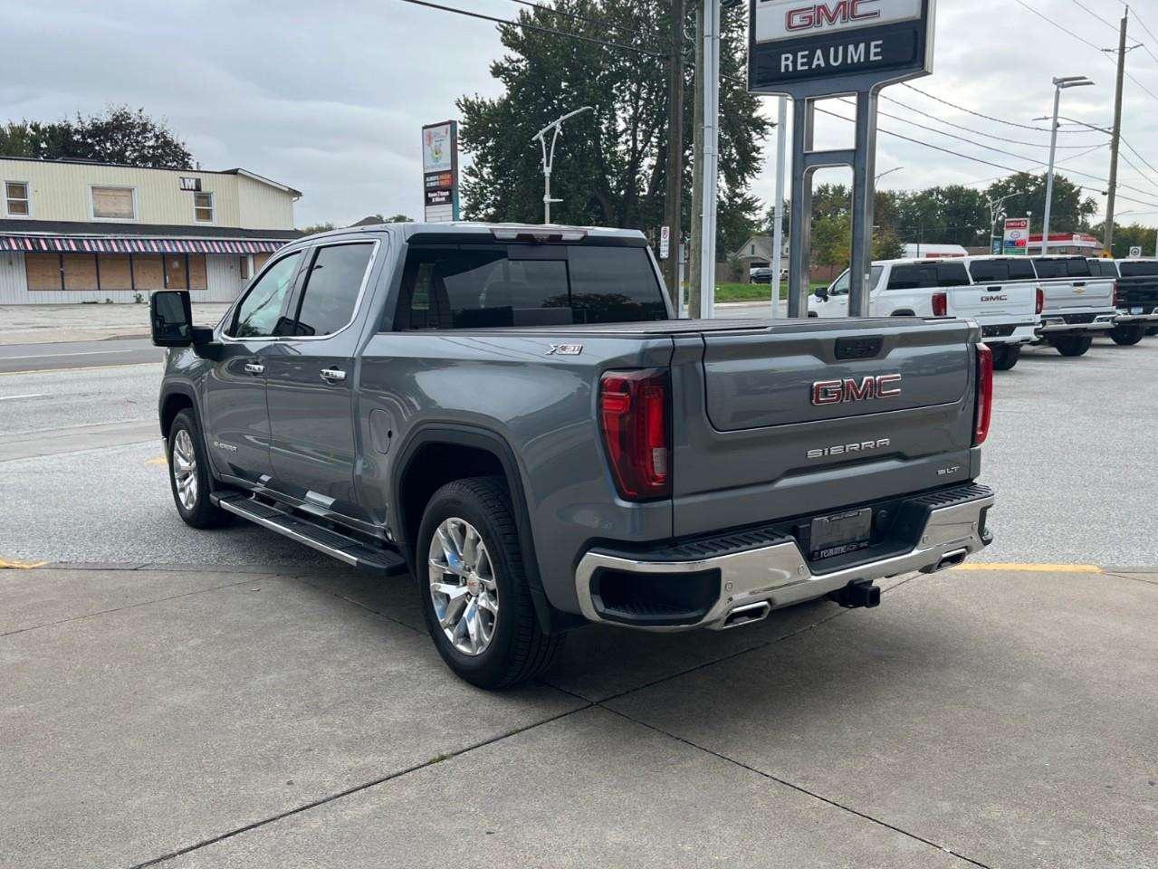 2021 GMC Sierra 1500 SLT TOW READY 1500 SERIES DIESEL Photo