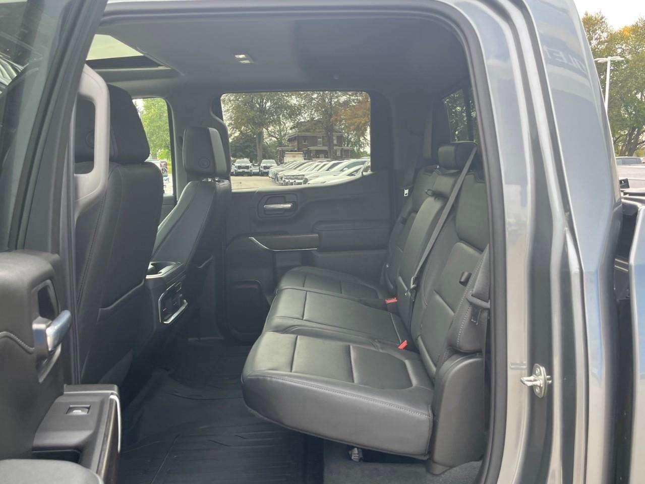 2021 GMC Sierra 1500 SLT TOW READY 1500 SERIES DIESEL Photo