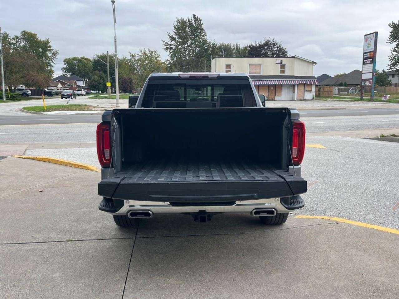 2021 GMC Sierra 1500 SLT TOW READY 1500 SERIES DIESEL Photo