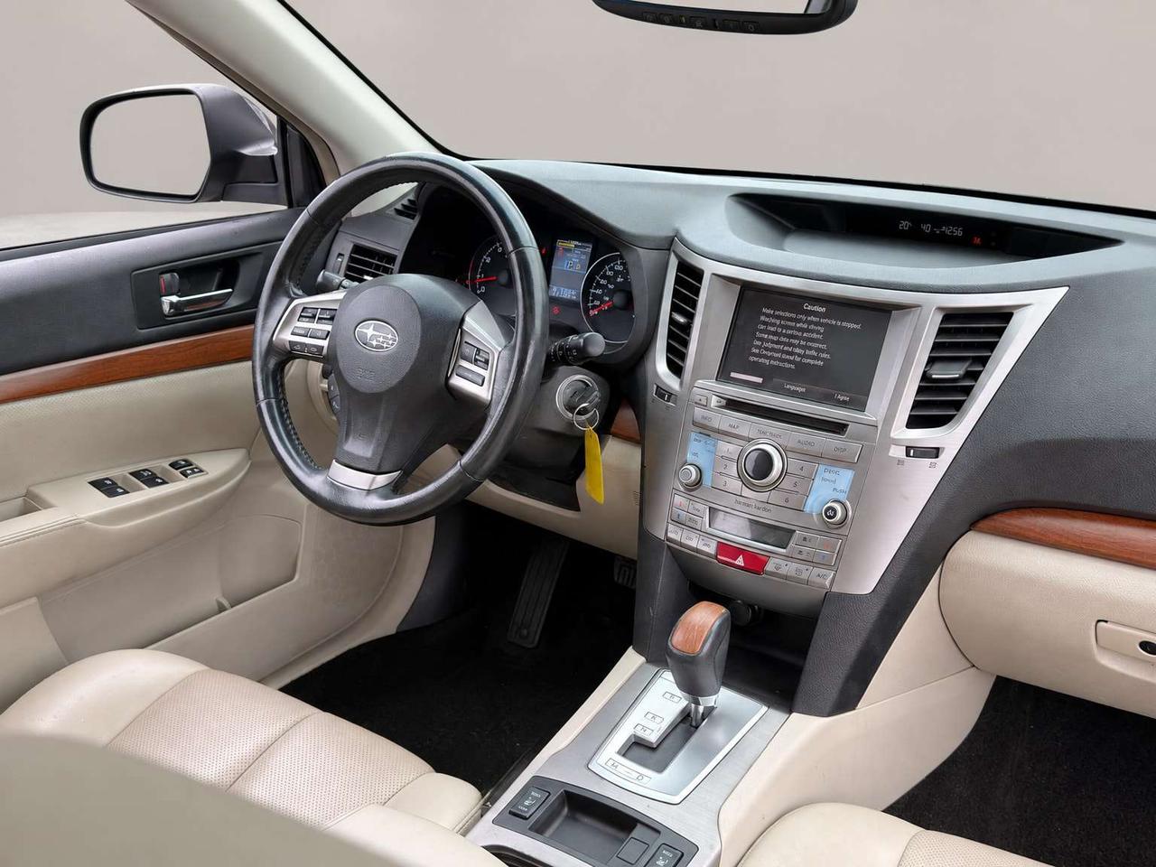 2014 Subaru Outback 2.5i Limited   Certified   ONE Owner   NO Accident   LOW KM · Photo