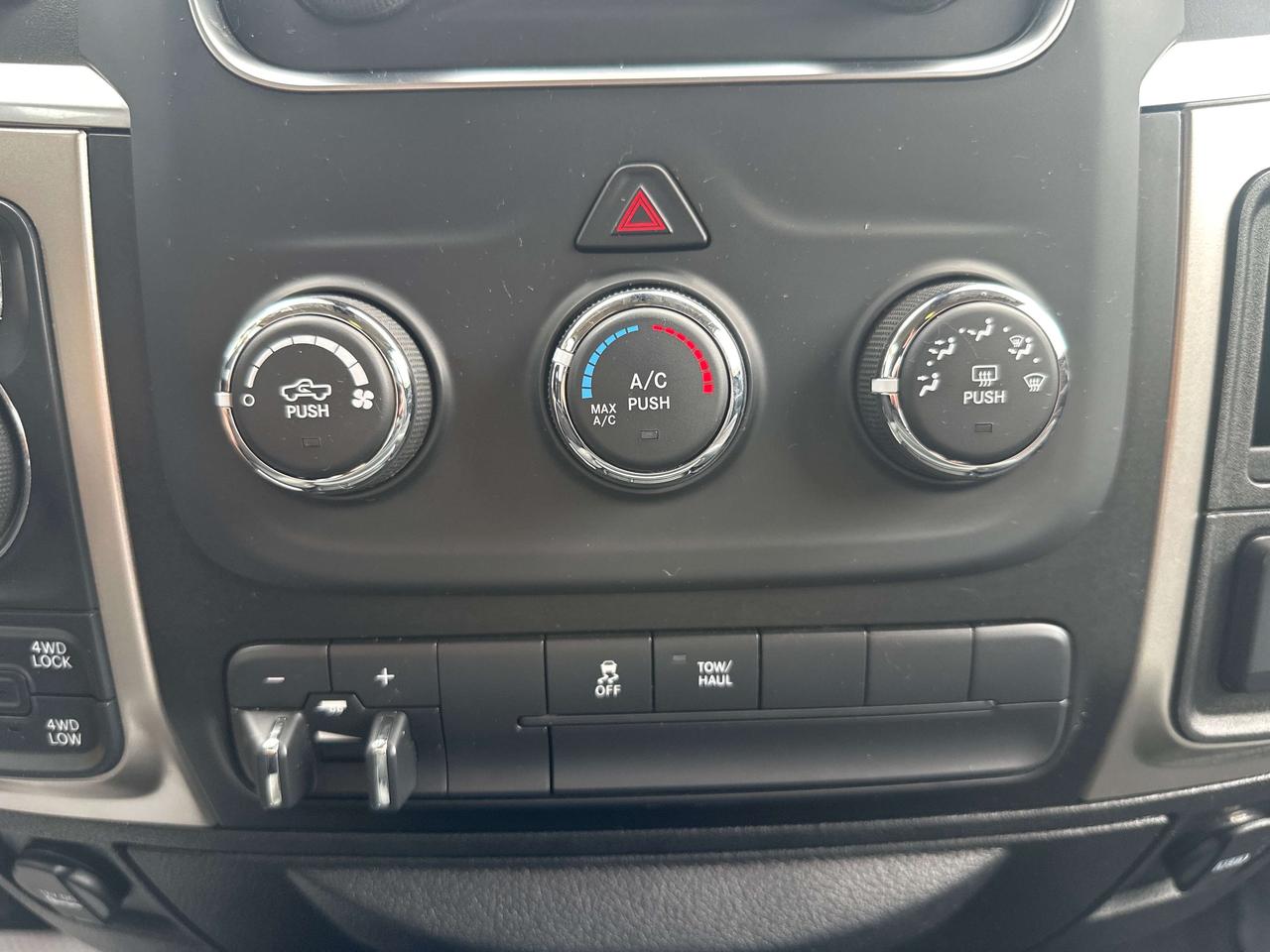 2019 RAM 1500 SLT Photo