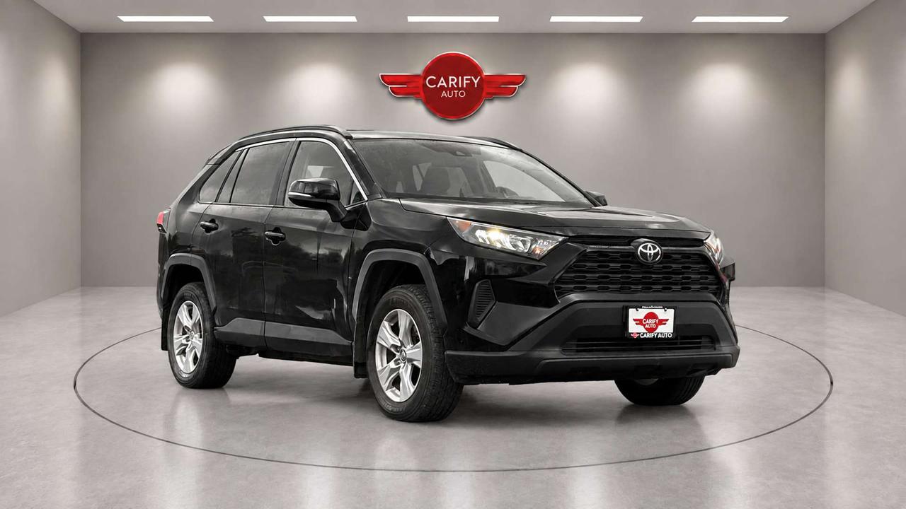 2019 Toyota RAV4 LE   Certified   LOW KM   No Accident Photo