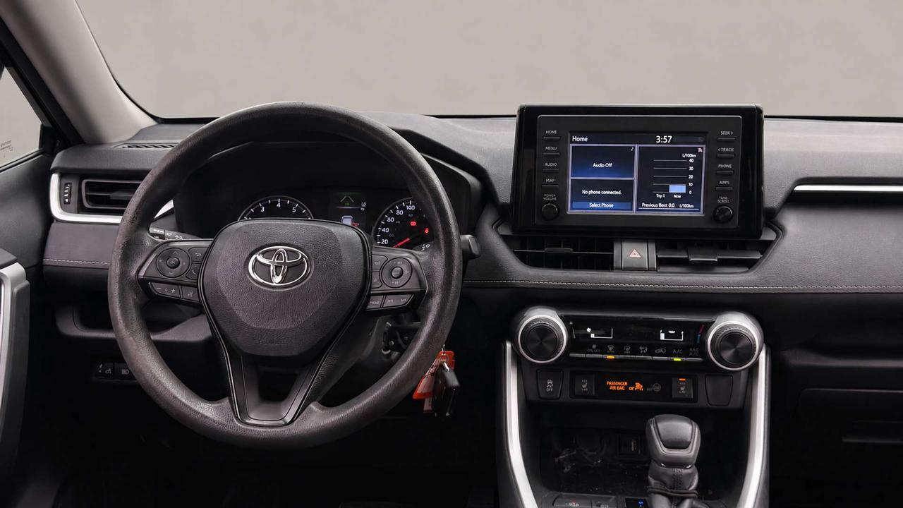 2019 Toyota RAV4 LE   Certified   LOW KM   No Accident Photo