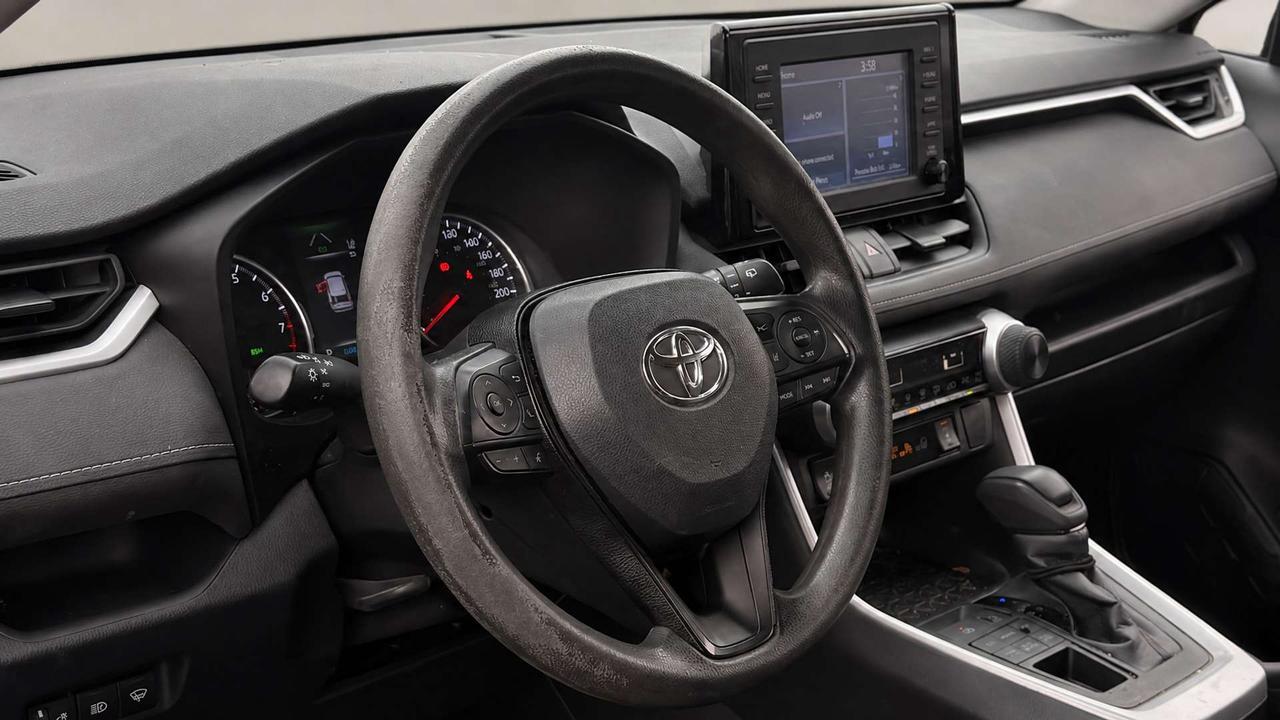 2019 Toyota RAV4 LE   Certified   LOW KM   No Accident Photo