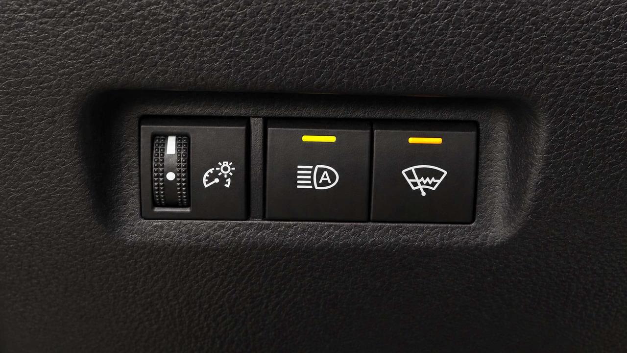 2019 Toyota RAV4 LE   Certified   LOW KM   No Accident Photo