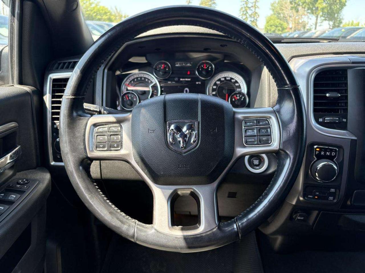 2022 RAM 1500 Warlock 4x4 Crew Cab 5'7 Box Photo
