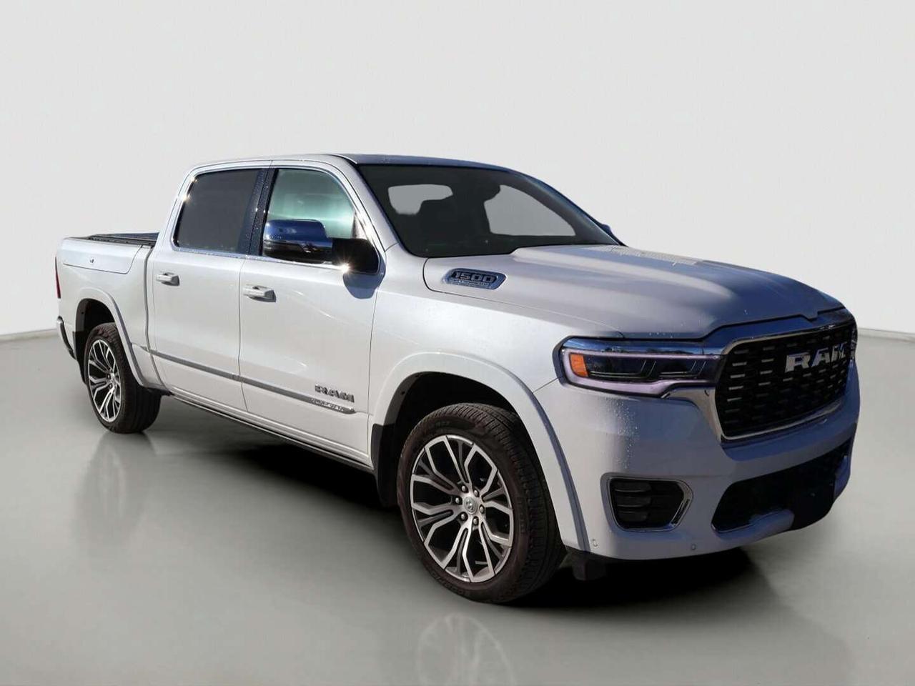 2026 RAM 1500 Tungsten 4x4 Crew Photo