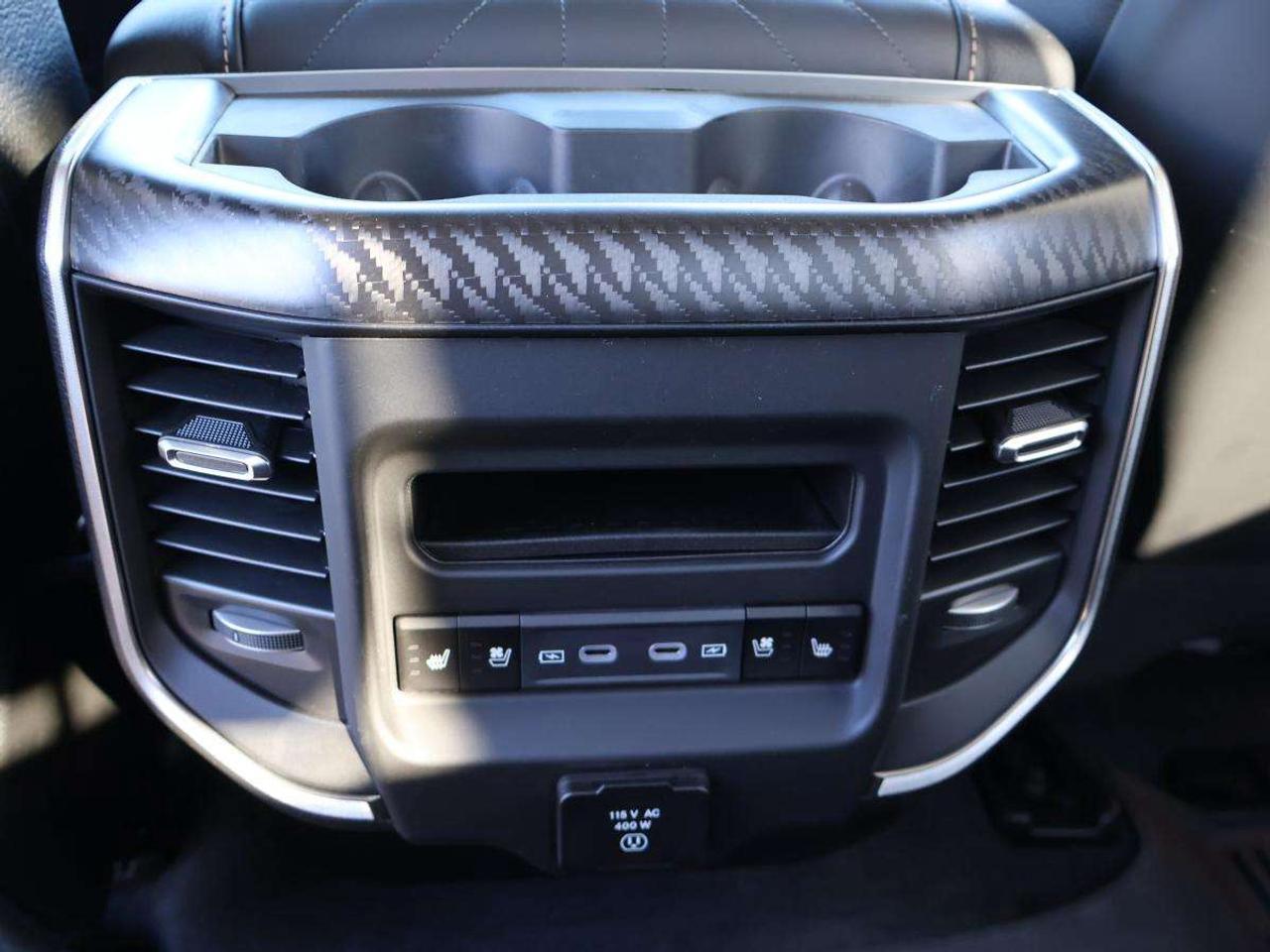 2026 RAM 1500 Tungsten 4x4 Crew Photo