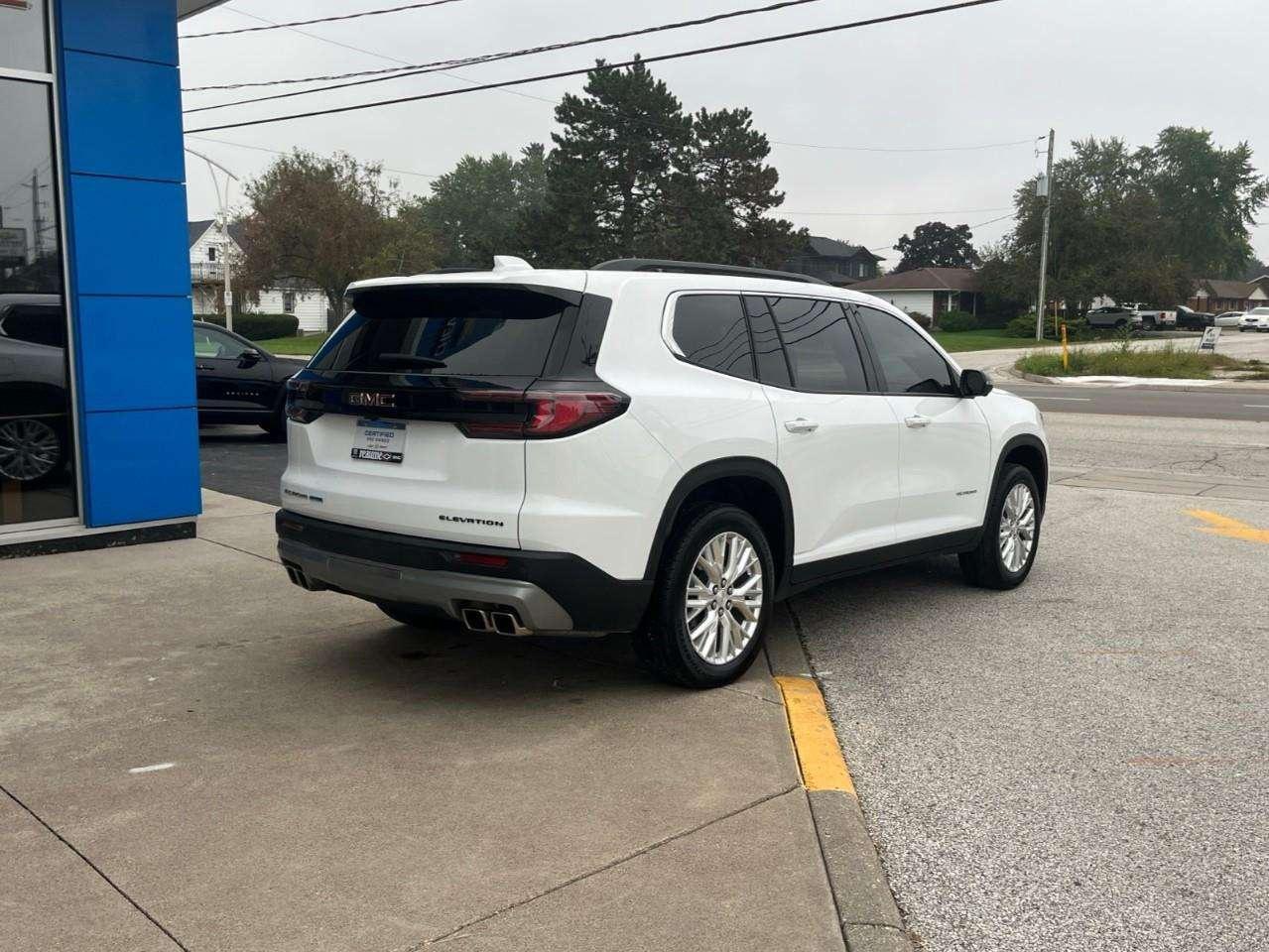 2024 GMC Acadia ELEVATION CPO RATES APPLY! Photo4