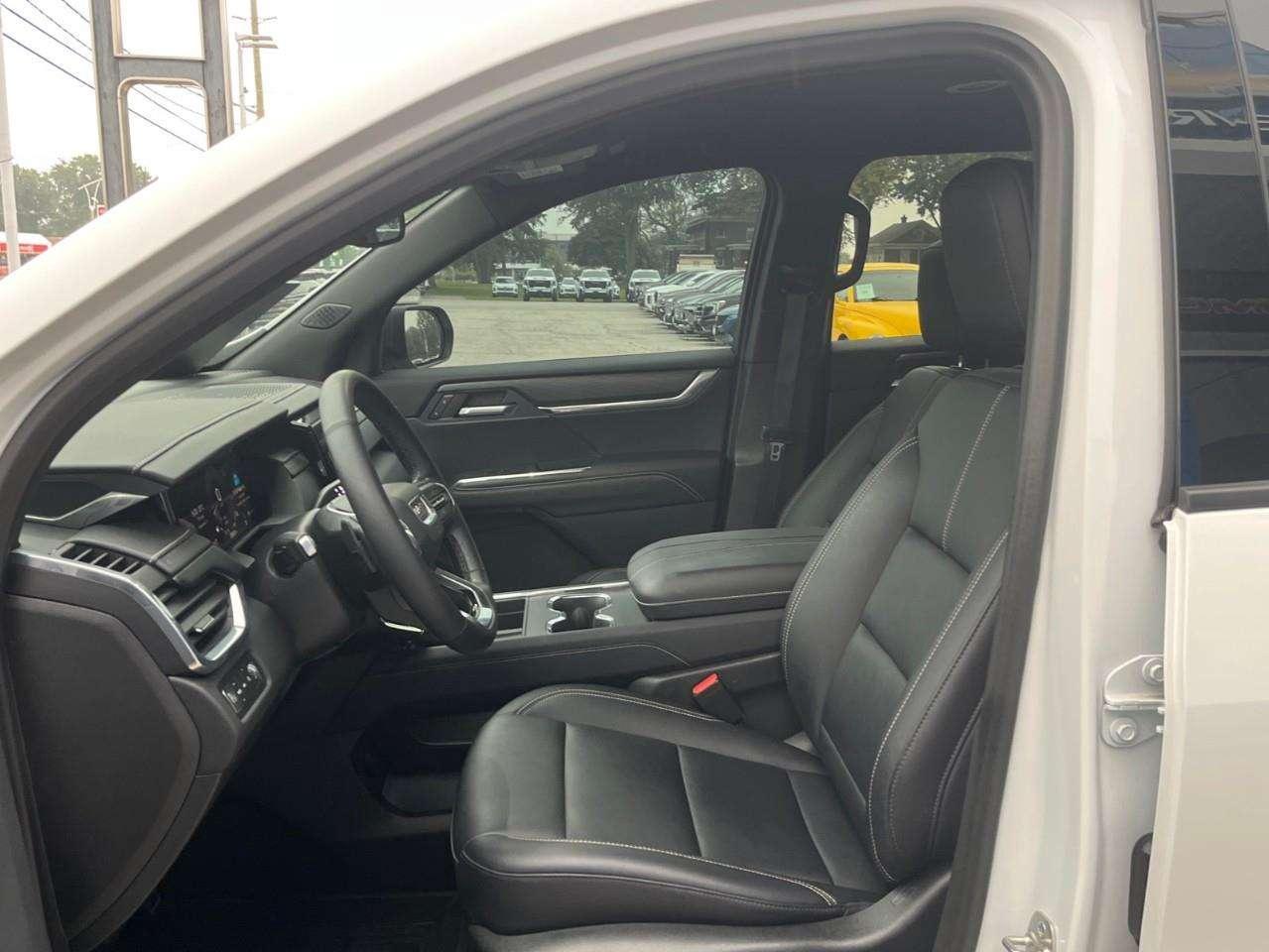 2024 GMC Acadia ELEVATION CPO RATES APPLY! Photo