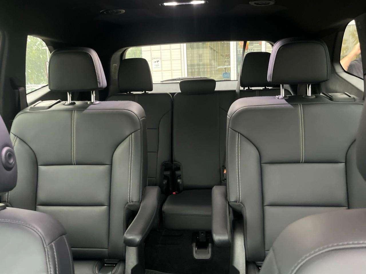 2024 GMC Acadia ELEVATION CPO RATES APPLY! Photo