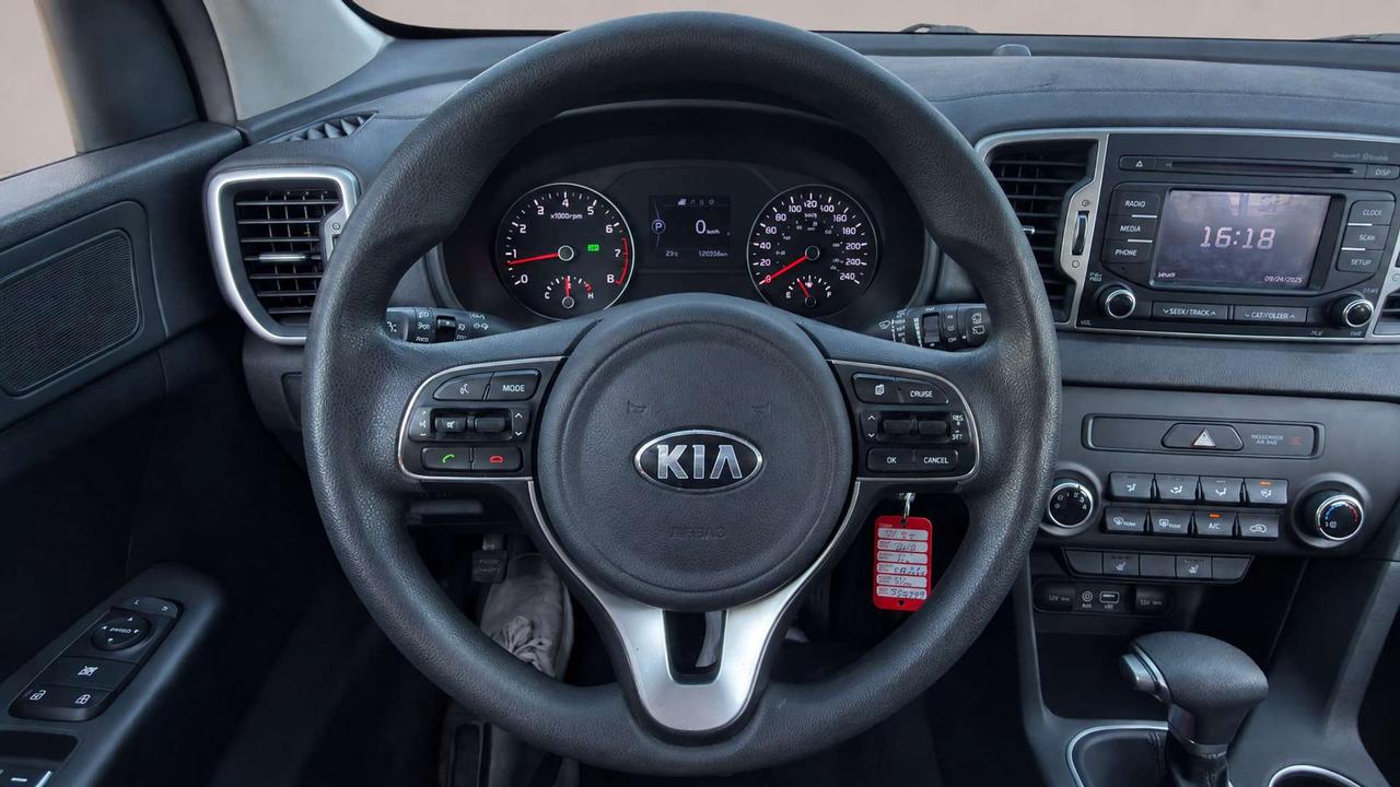 2018 Kia Sportage LX   Certified   No Accident Photo