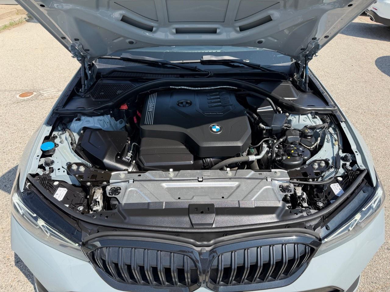 2023 BMW 3 Series 330i xDrive Sedan North America Photo