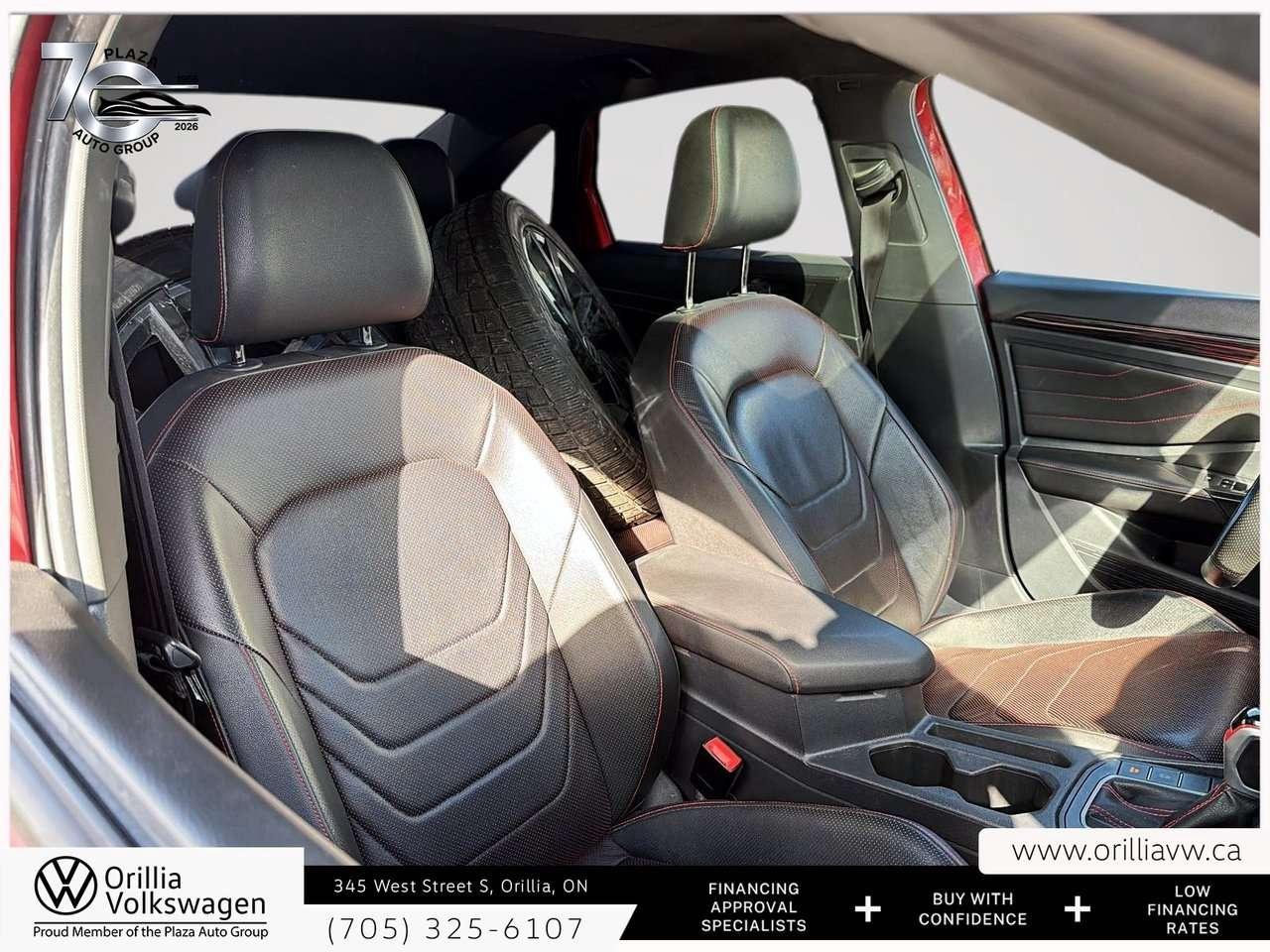 2024 Volkswagen Jetta Autobahn 228-HP Turbo   DCC Suspension   Cooled Seats / Photo