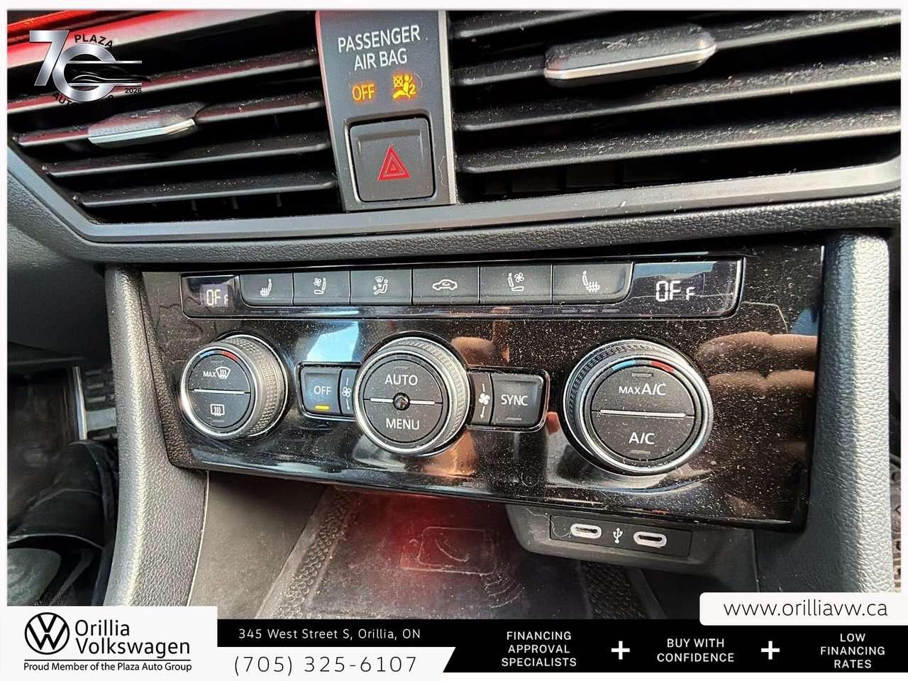 2024 Volkswagen Jetta Autobahn 228-HP Turbo   DCC Suspension   Cooled Seats / Photo