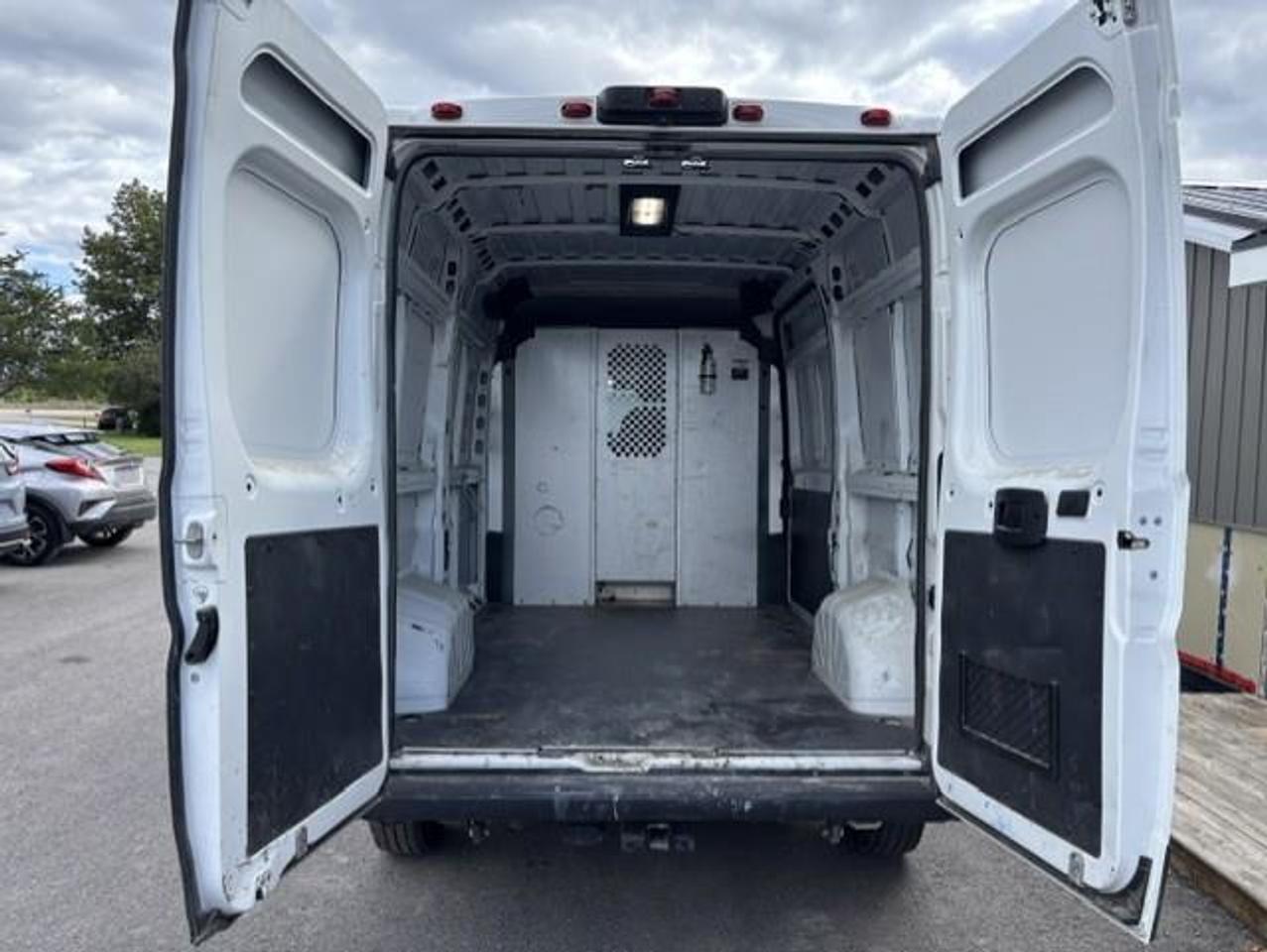 2023 RAM ProMaster 2500 High Roof Cargo Van 136 in. WB Photo