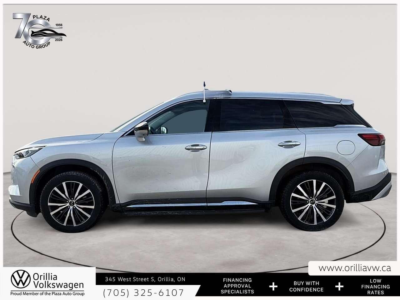 2023 Infiniti QX60 Sensory Panoramic Roof   360 Camera   Cooled Seats / Photo