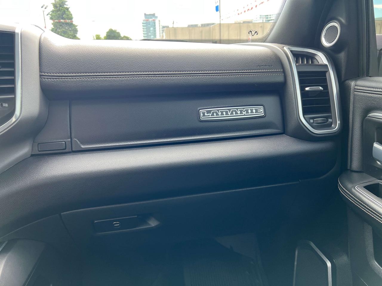 2023 RAM 2500 Laramie w/Level F, Night Edition, Sunroof, Leather Photo