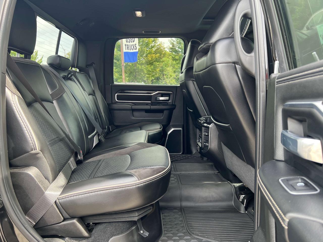2023 RAM 2500 Laramie w/Level F, Night Edition, Sunroof, Leather Photo