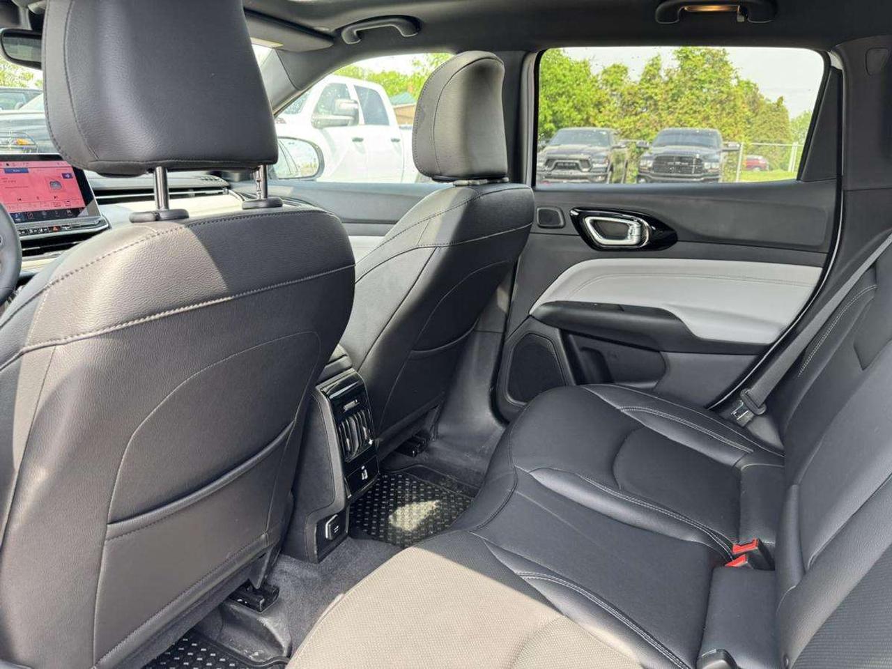 2025 Jeep Compass Limited 4X4 Photo