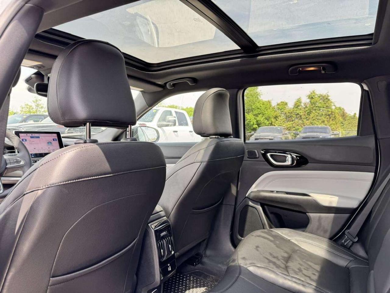 2025 Jeep Compass Limited 4X4 Photo