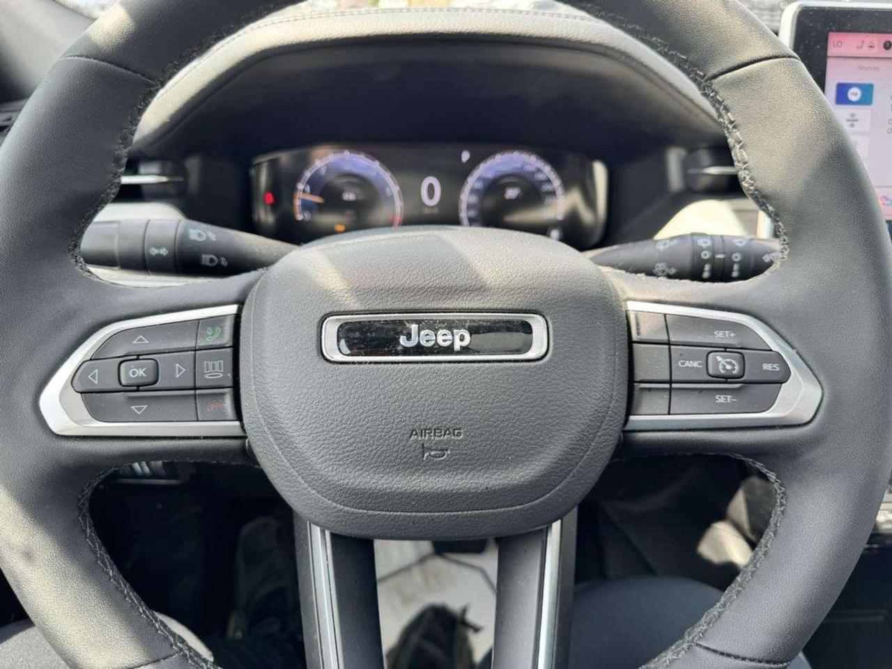 2025 Jeep Compass Limited 4X4 Photo