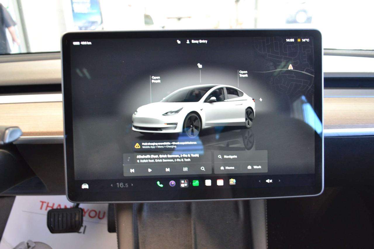 2022 Tesla Model 3 Standard Range Photo