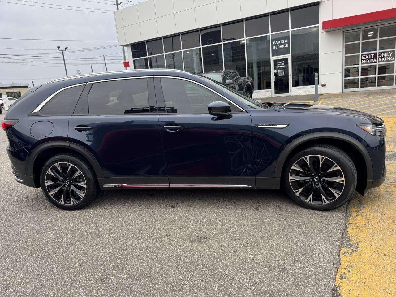 2024 Mazda CX-90 PHEV GT AWD/ SOLD/ PENDING DELIVERY Photo