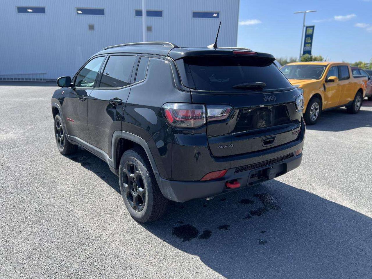 2023 Jeep Compass Trailhawk Elite 4x4 Photo