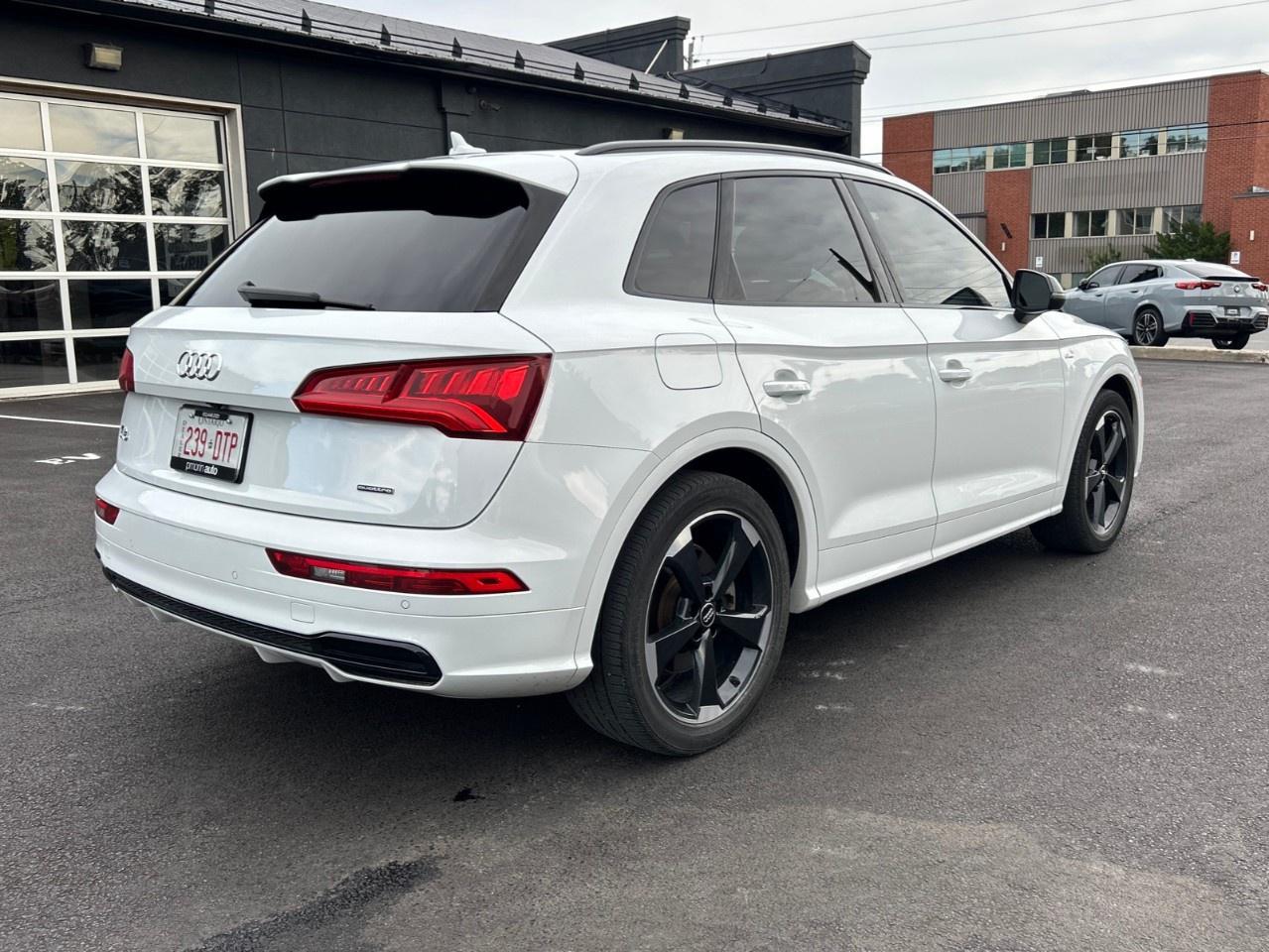 2019 Audi Q5 Technik 45 TFSI quattro Photo