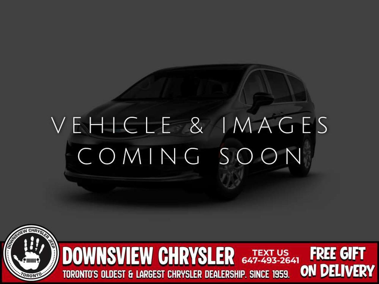 2024 Chrysler Grand Caravan SXT w/Stow n' Go, Pwr Doors/Liftgate, Remote Start Photo0