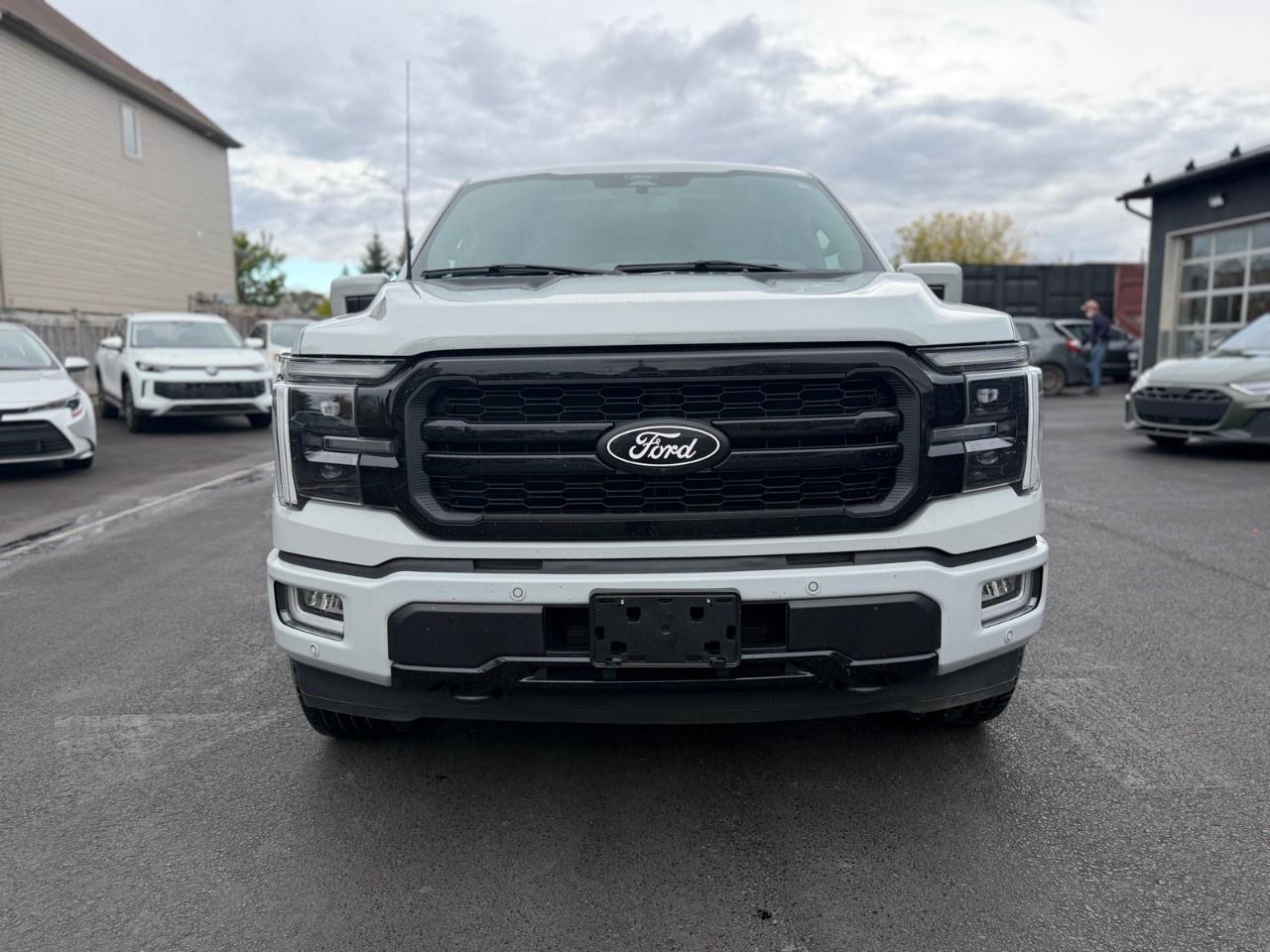 2024 Ford F-150 Lariat 4WD SuperCrew 5.5' Box Photo