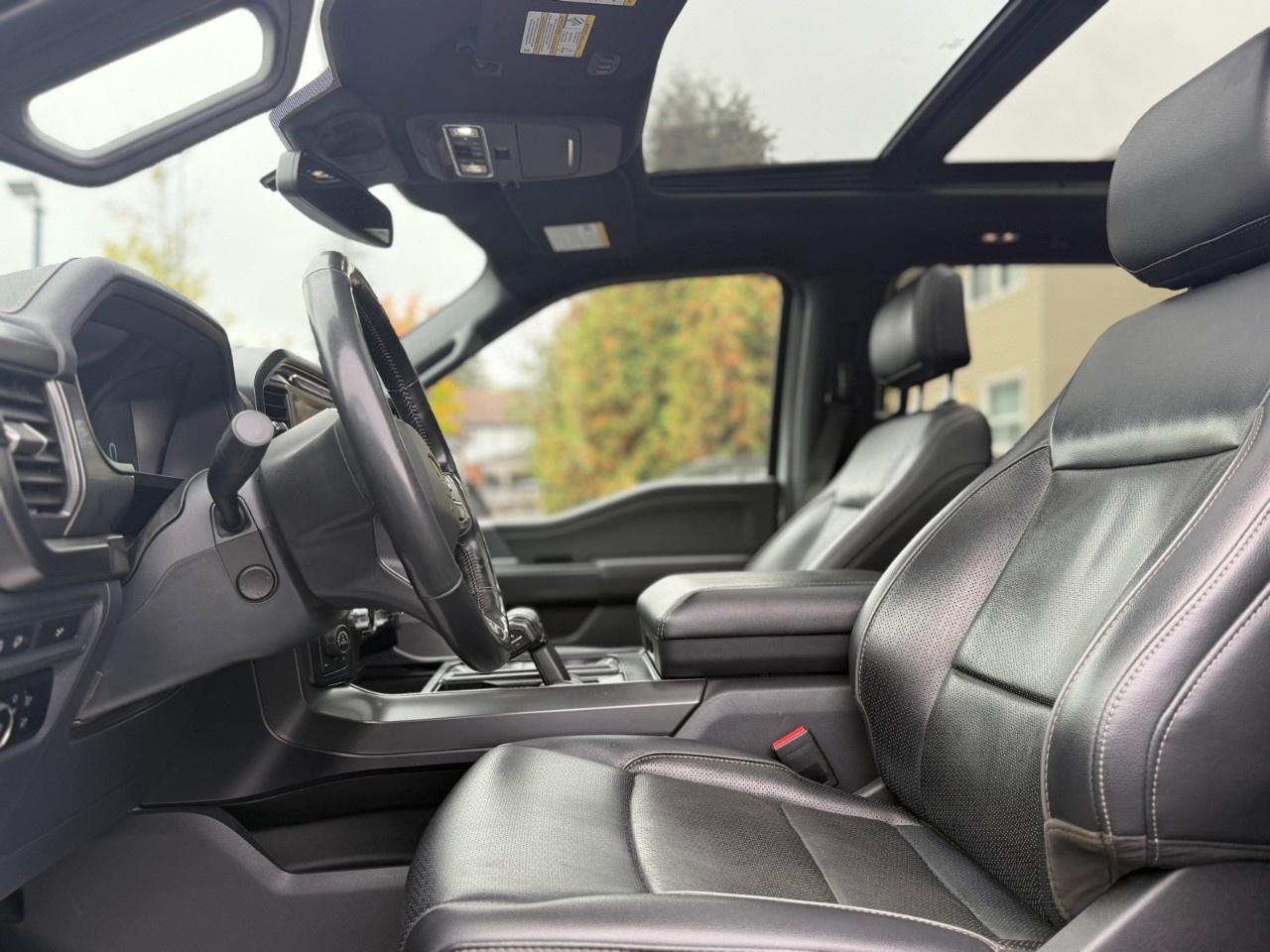 2024 Ford F-150 Lariat 4WD SuperCrew 5.5' Box Photo