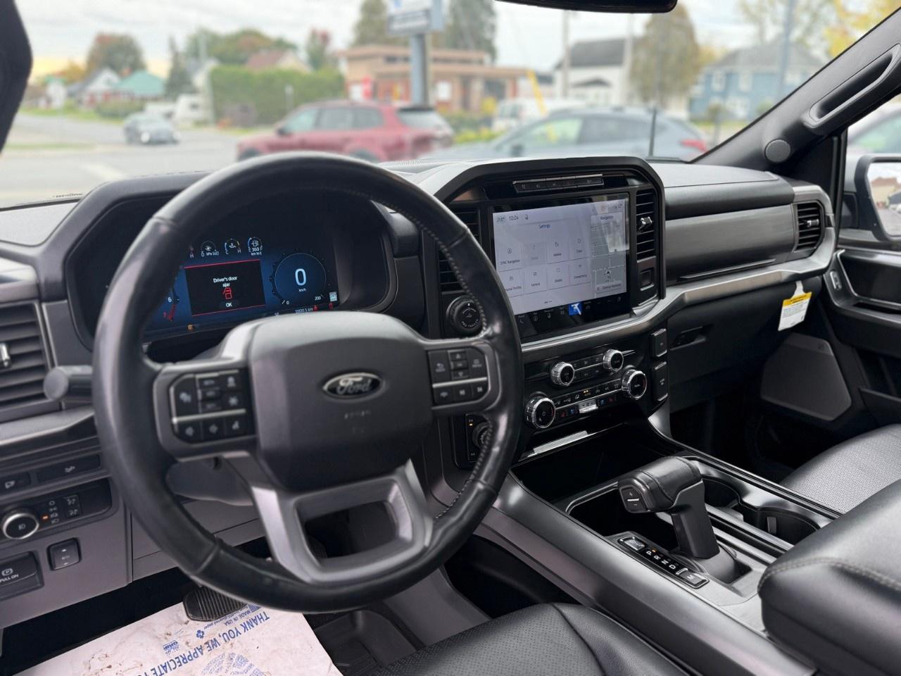 2024 Ford F-150 Lariat 4WD SuperCrew 5.5' Box Photo